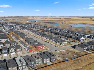 461 Corner Meadows Way NE, Calgary, AB T3N1Y7