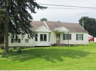 3518 3rd St NE, Canton, OH 44704