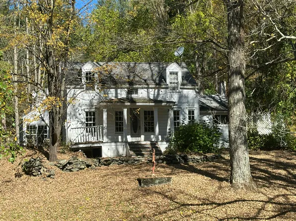 233 Nine Partners Rd, Clinton Corners, NY 12514