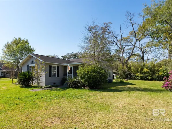 110 W 6th St, Bay Minette, AL 36507