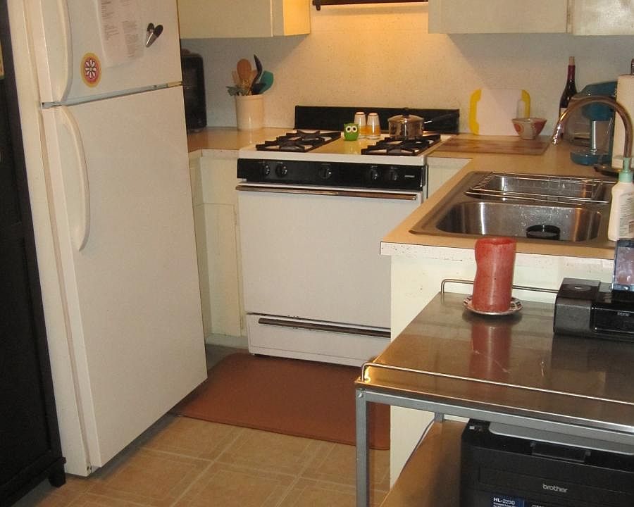 2nd image of 1803 W 35th St APT C
