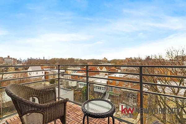 Rented by Keller Williams NYC | media 25