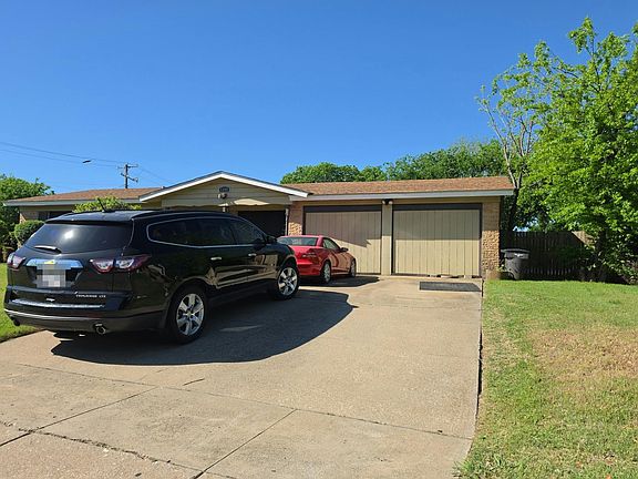 2nd image of 1308 Milmo Dr