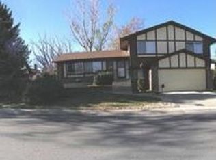 3329 S Richfield Way, Aurora, CO 80013