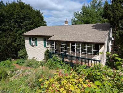 3 High Point Cir, Franklin, NJ, 07416