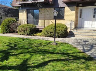 507 Cherry Hill Dr, Poughkeepsie, NY 12603