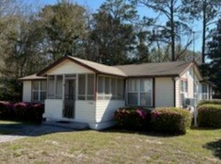900 Point Peter Rd, Saint Marys, GA 31558