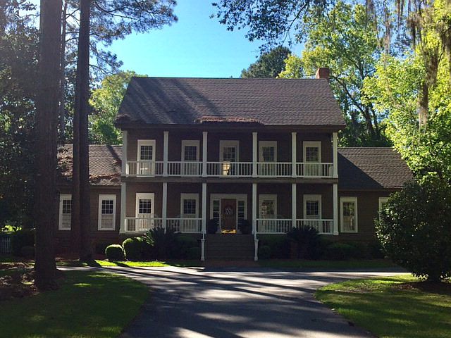 1st image of 966 S Lakeshore Dr