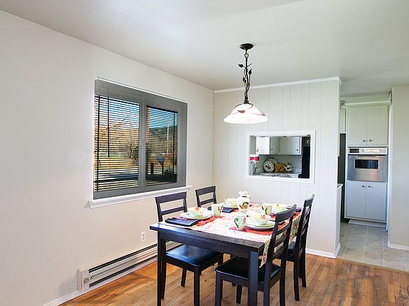 3rd image of 33113 SE 42nd St