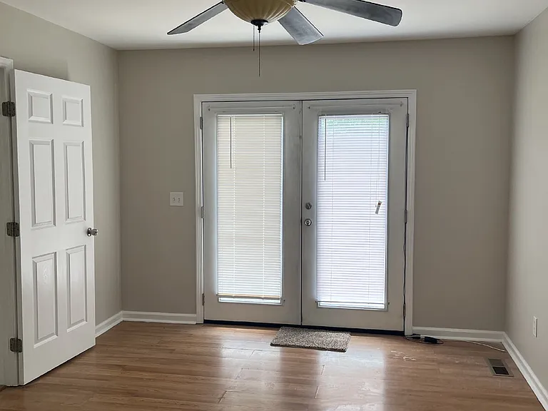 3311 W Hamilton Ave — Photo 15