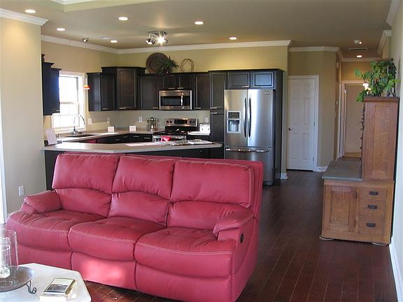3rd image of 117 Rumsey Cir Unit B