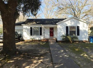 621 Peterson Rd, Kilgore, TX 75662