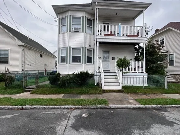 63 Waldo St, New Bedford, MA 02745