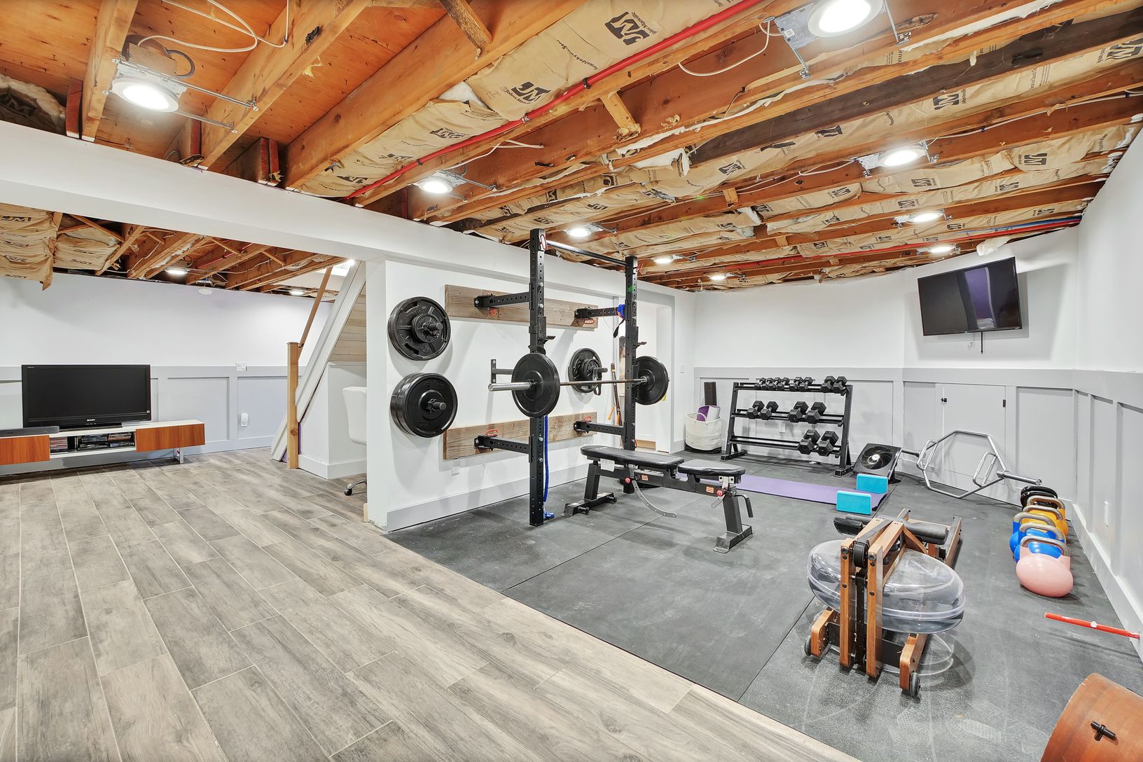  Full Gym