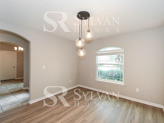 5th image of 16044 Dowing Creek Dr