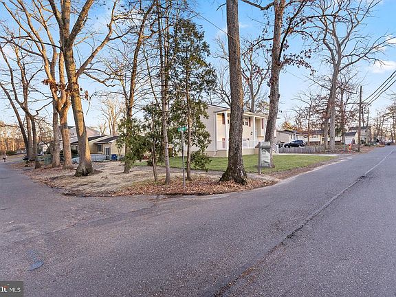 3rd image of 502 Hunter Blvd