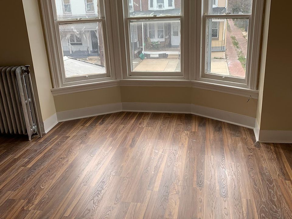 2nd image of 647 N Front St APT 2