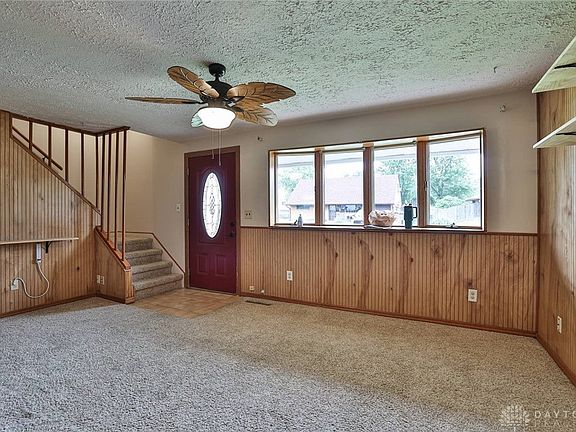 4th image of 5540 Barnard Dr