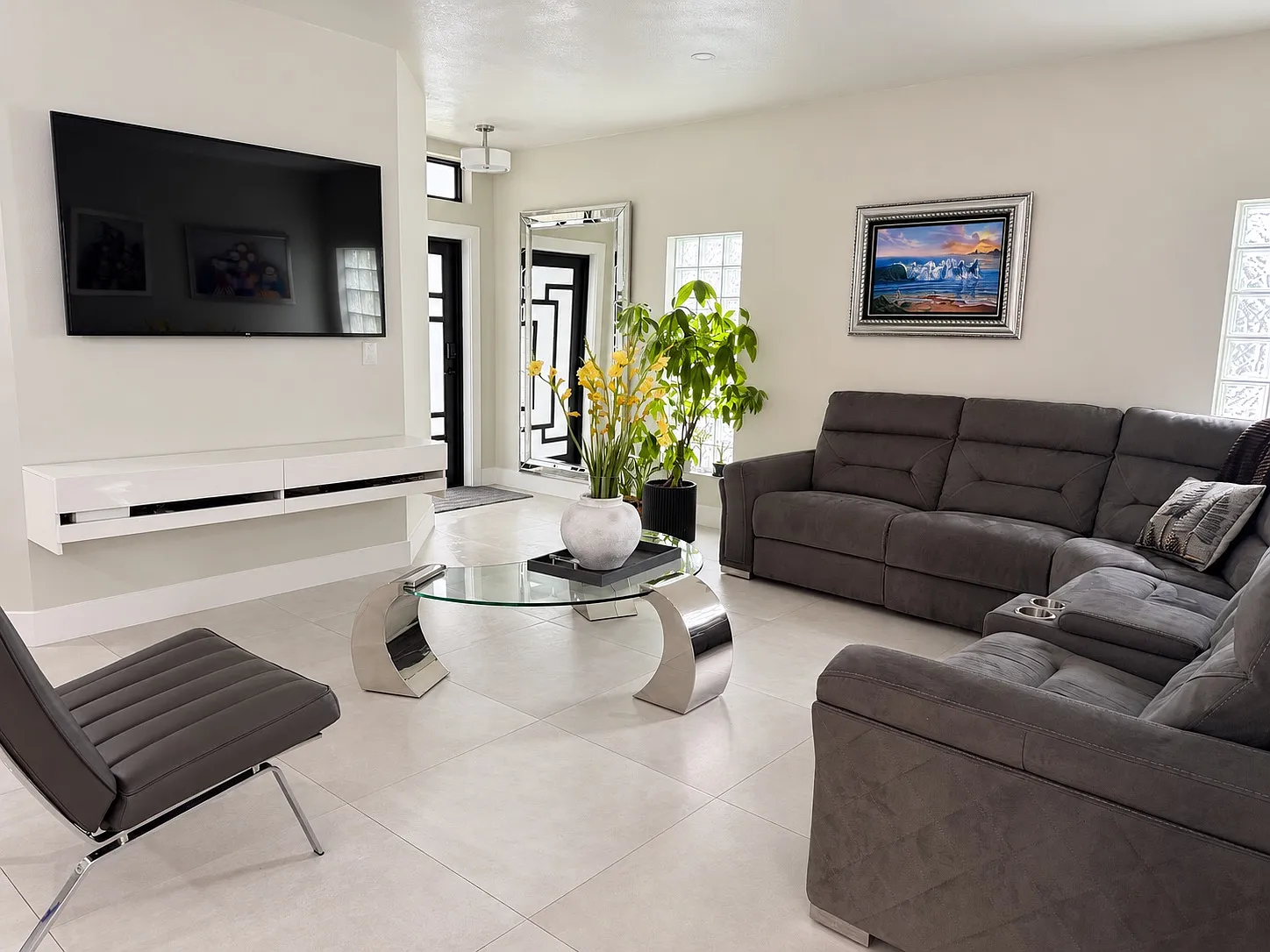 4 bed, 1540 sqft, $4,300 — Photo 3