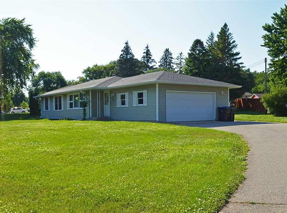 1st image of 146 Hawaiian Dr