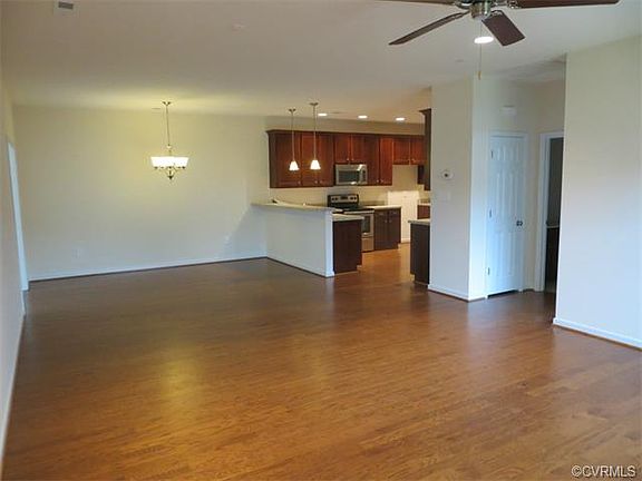 2nd image of 9024 Vidette Ln #8C