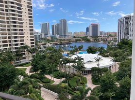 600 Three Islands Blvd