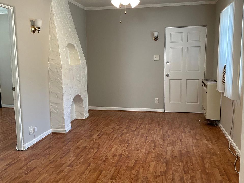 1st image of 223 W Dryden St APT D