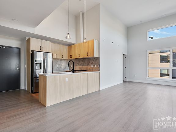5th image of 14858 60th Ave #212