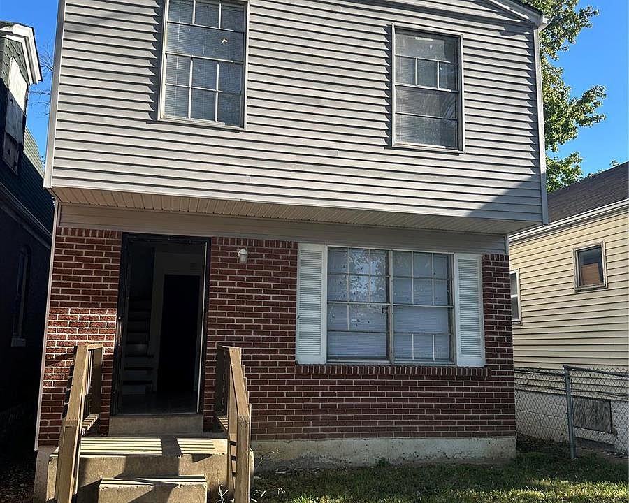 1st image of 5048 Claxton Ave