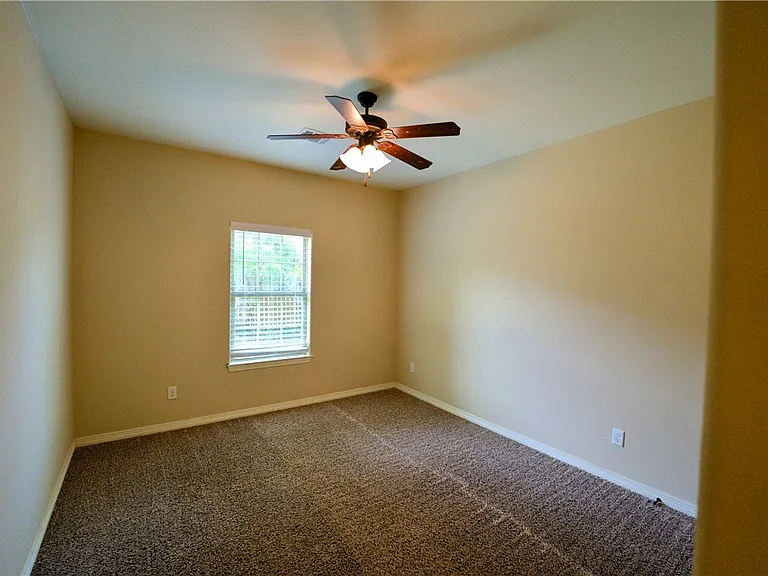402 Nimitz St #A — Photo 13