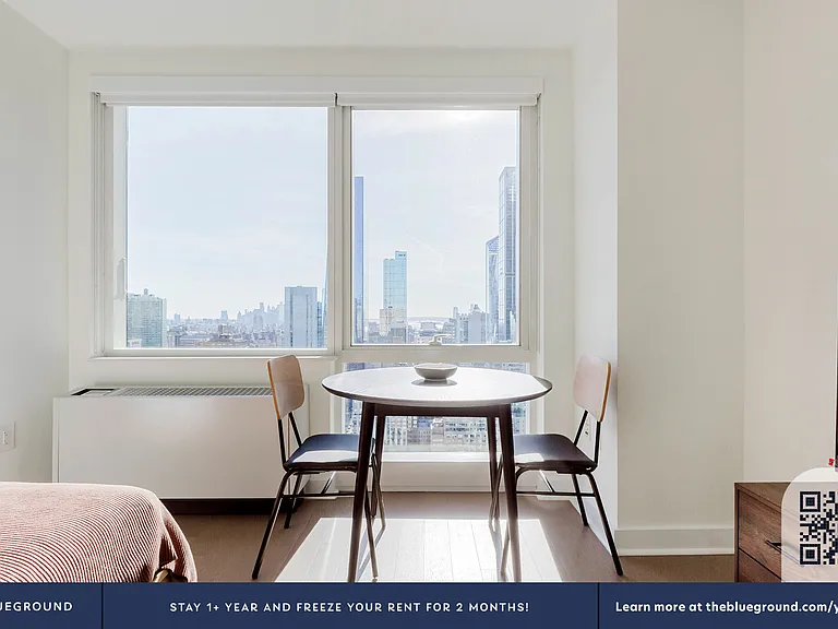 450 W 42nd St #36J — Photo 7