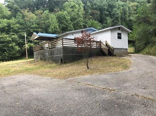 5747 Big Branch Rd, Danville, WV 25053