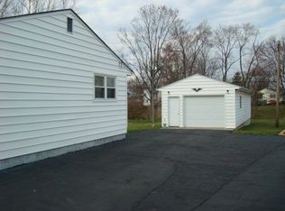 4110 Maplegrove Dr, Grove City, OH 43123