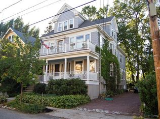 19 Commonwealth Rd, Watertown, MA 02472