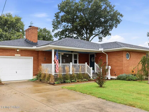 8100 Cedar Brook Dr, Louisville, KY 40219