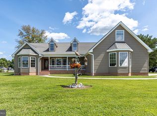 4960 Joshua Thomas Rd, Crisfield, MD 21817