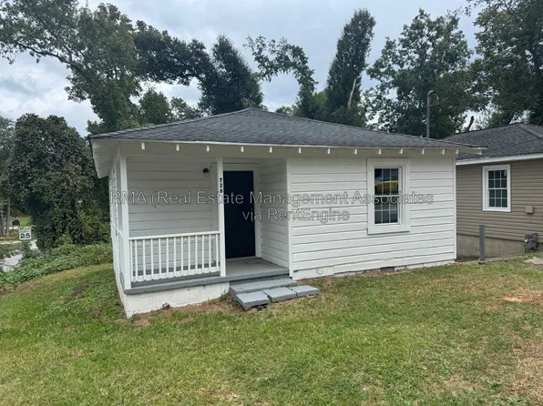 726 Lane St, Griffin, GA 30223