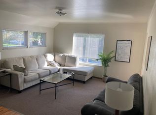 1821 Walnut St, Cedar Falls, IA 50613