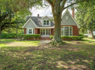 318 Summerland Ave, Batesburg, SC 29006