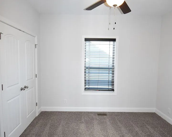 1072 Fuji Ln — Photo 12