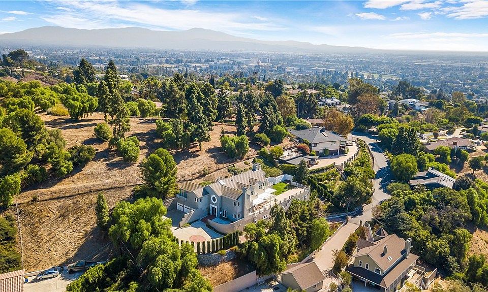 1st image of 1413 Vista Del Mar Dr