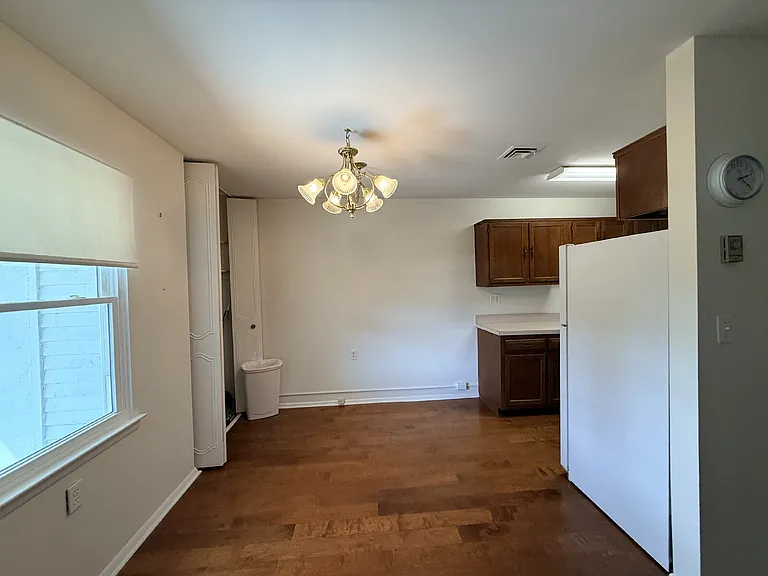 25 Heather Pl — Photo 8