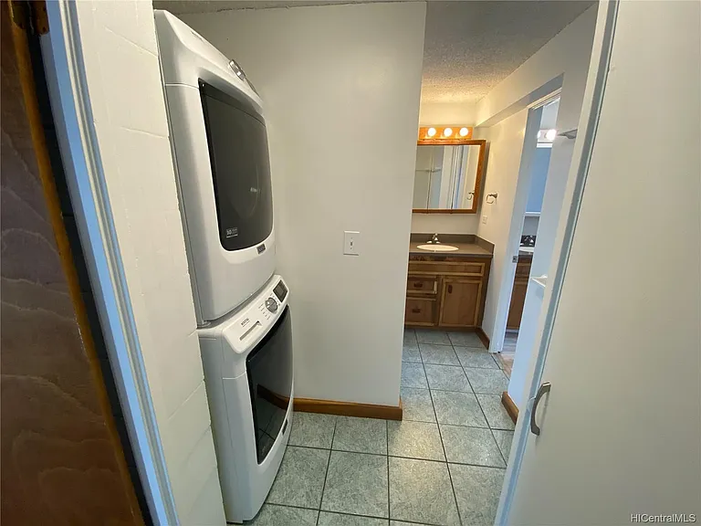 46-283 Kahuhipa St #804 — Photo 7