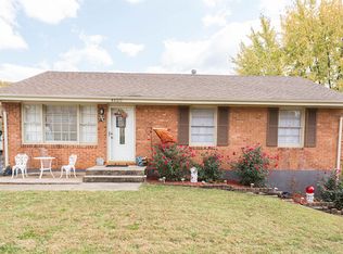 4625 Golfview Dr NE, Roanoke, VA 24019