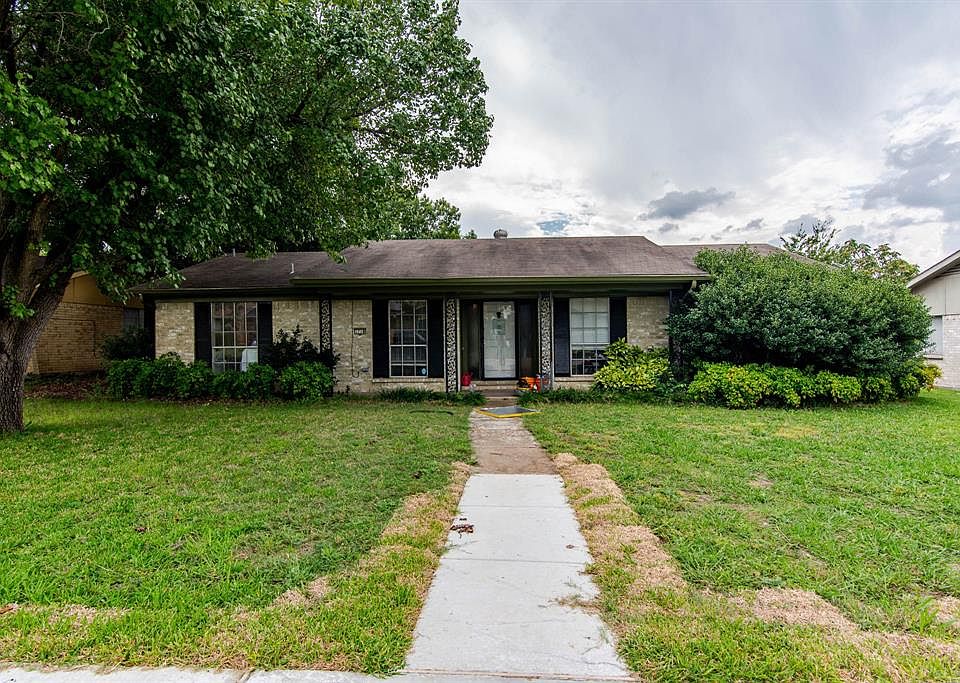 1st image of 1718 Goliad Dr