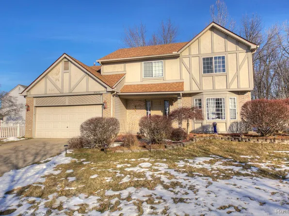 43636 Lancelot Dr, Canton, MI 48188