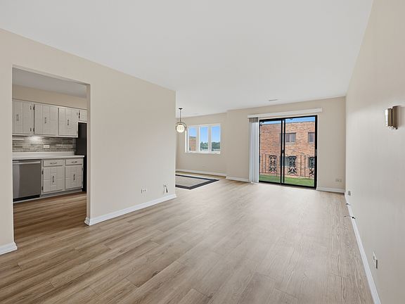 4th image of 9332 Landings Ln #506-DES