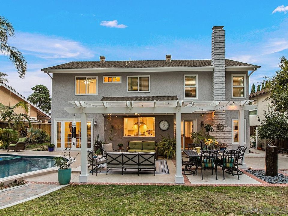 1st image of 4514 Calle De Vida