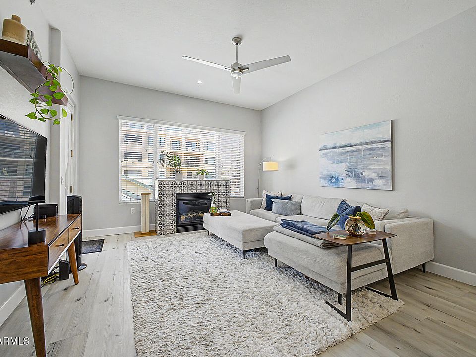 1st image of 16 W ENCANTO Boulevard #303