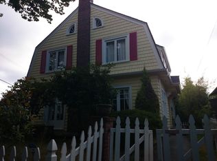 2514 5th Ave W, Seattle, WA 98119